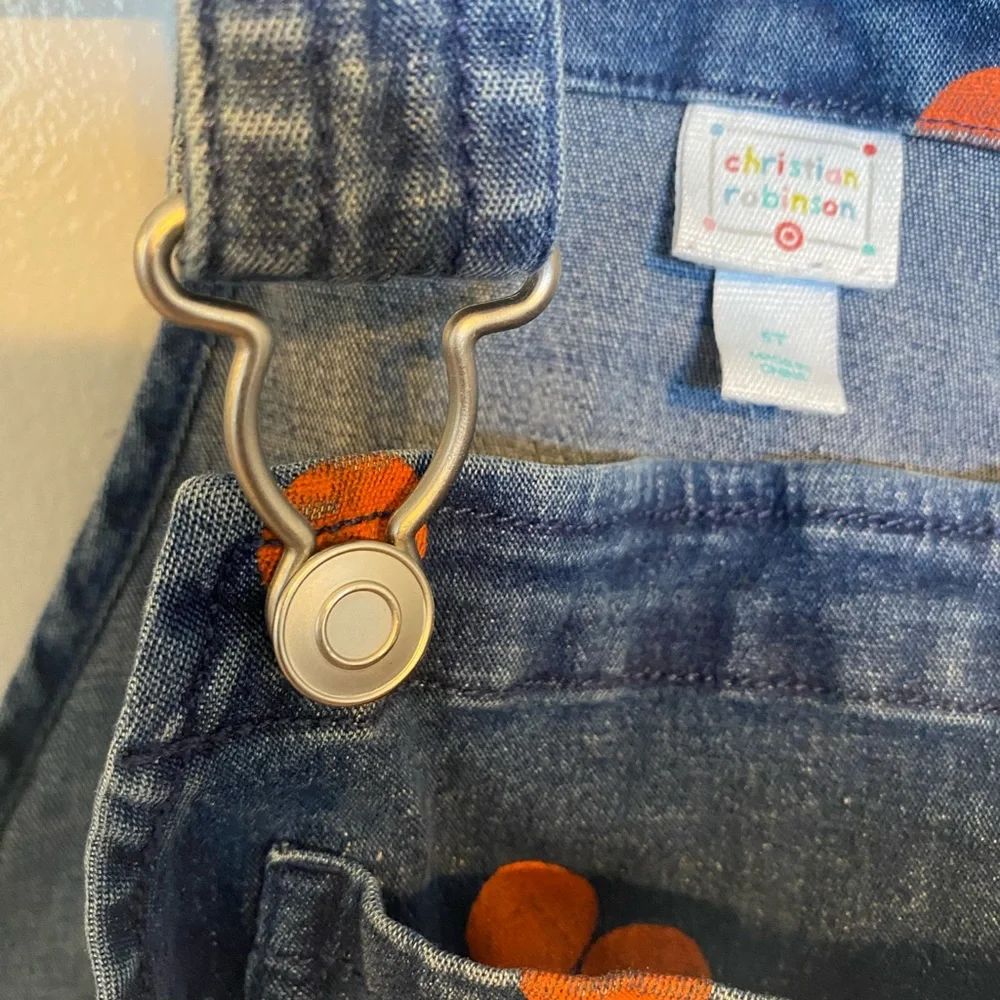 Kids 5t overalls with orange polka dots - Picture 4 of 5